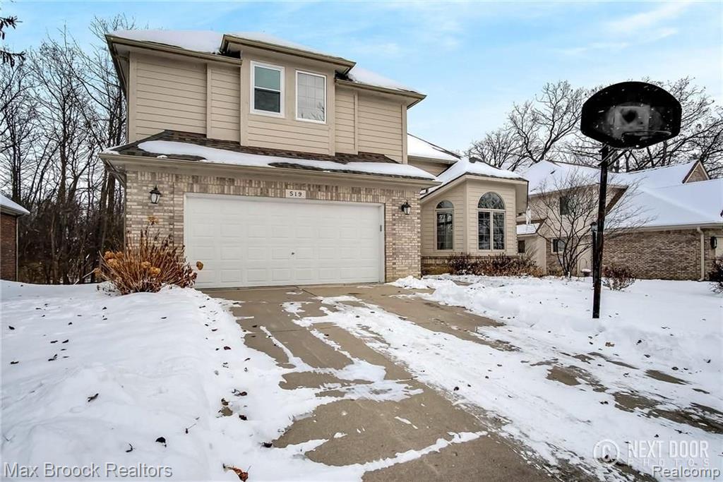 519 Misty Brook Lane Rochester Hills, MI 48307 - Photo 1 of 54