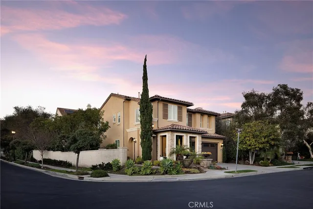 $1,799,000 | 20 Via Cristobal, San Clemente, CA 92673