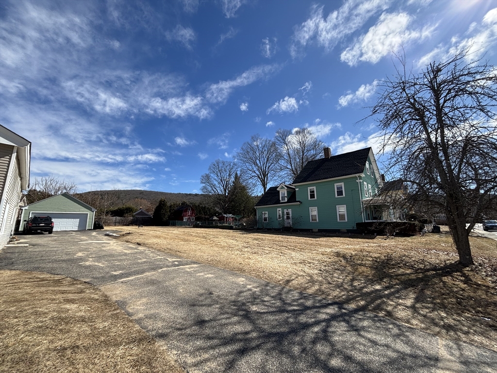 76 South Street Ware, MA 01082 - Photo 4 of 40 Gallery Image 4