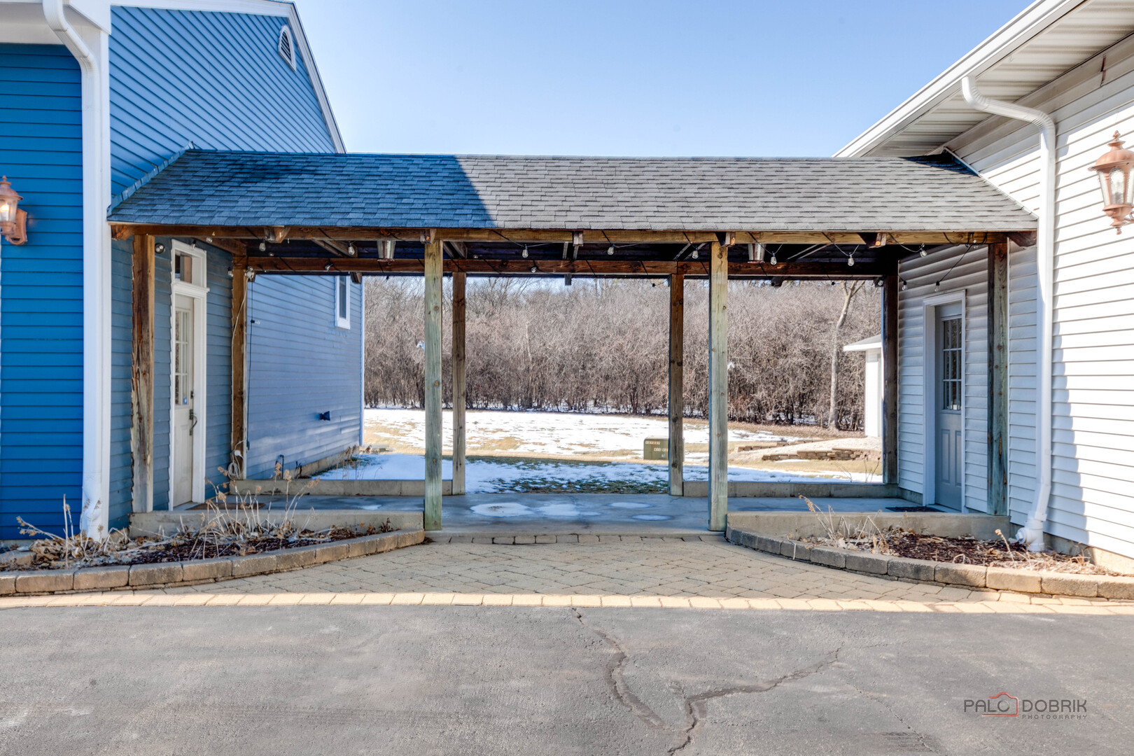 25900 North St Marys Road Libertyville, IL 60048 - Photo 53 of 56 a backyard of a house