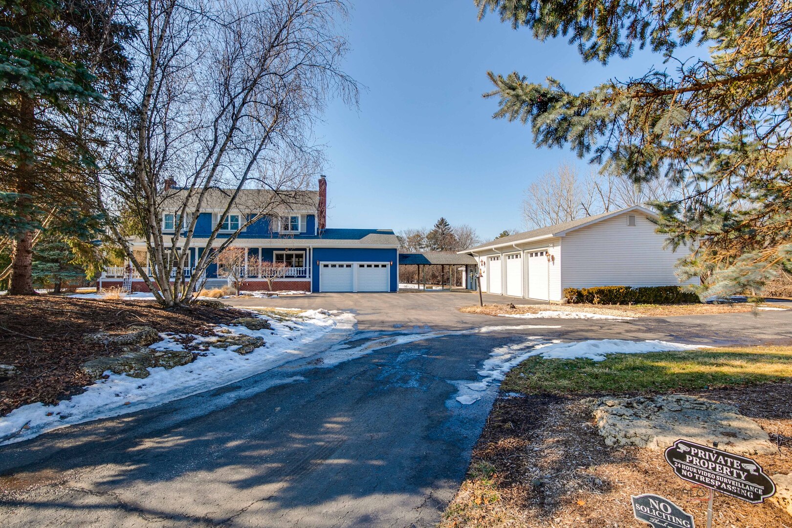 25900 North St Marys Road Libertyville, IL 60048 - Photo 55 of 56 a view of a house with backyard and tree