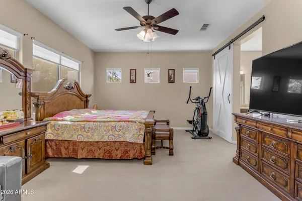 $715,000 | 2827 East Muirfield Street, Gilbert, AZ 85298