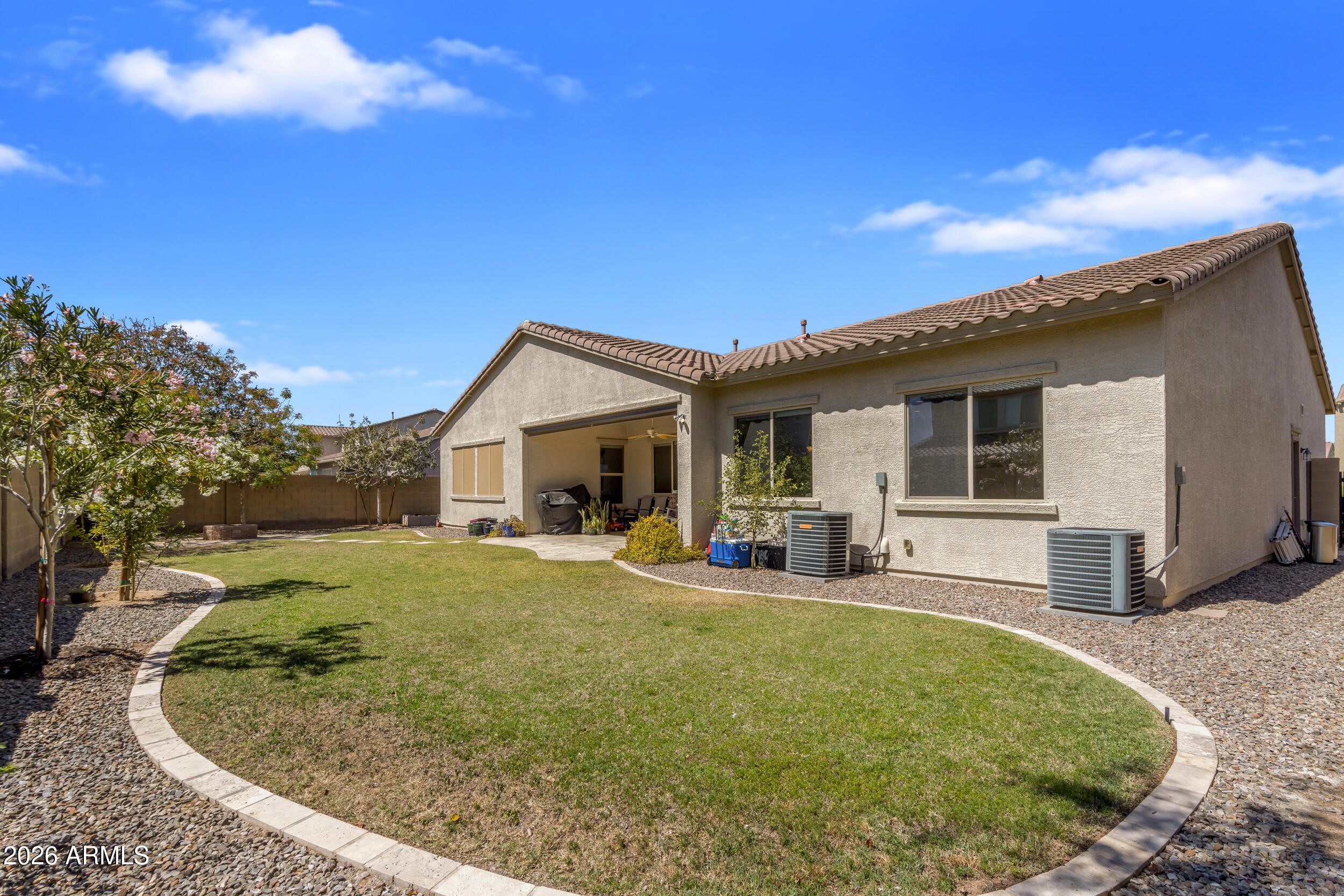 2827 East Muirfield Street Gilbert, AZ 85298 - Photo 44 of 55 2827 E Muirfield- Romano Realty