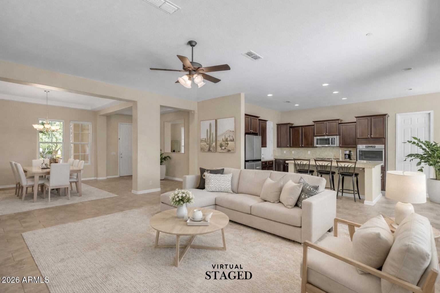 2827 East Muirfield Street Gilbert, AZ 85298 - Photo 6 of 55 Living ROOM VR