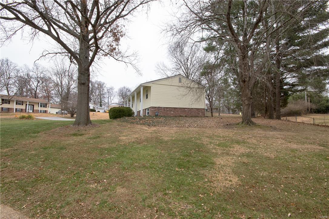 516 Ranch Drive Manchester, MO 63011 - Photo 29 of 33 Gallery Image 29