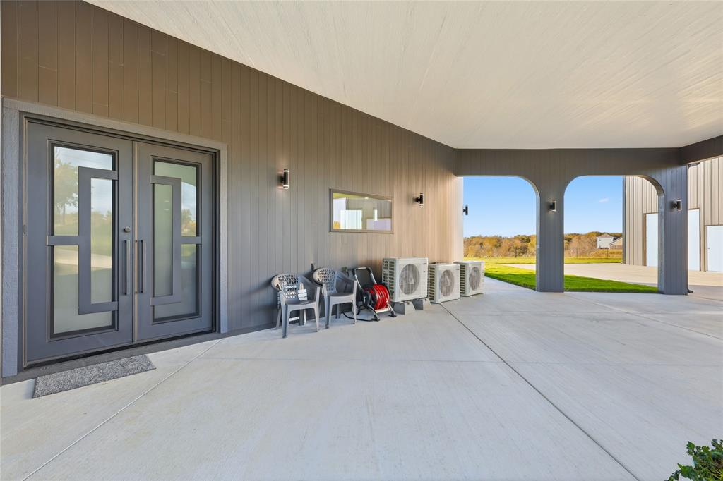 145 ROCK Court Decatur, TX 76234 - Photo 3 of 40 2.1 carport spaces