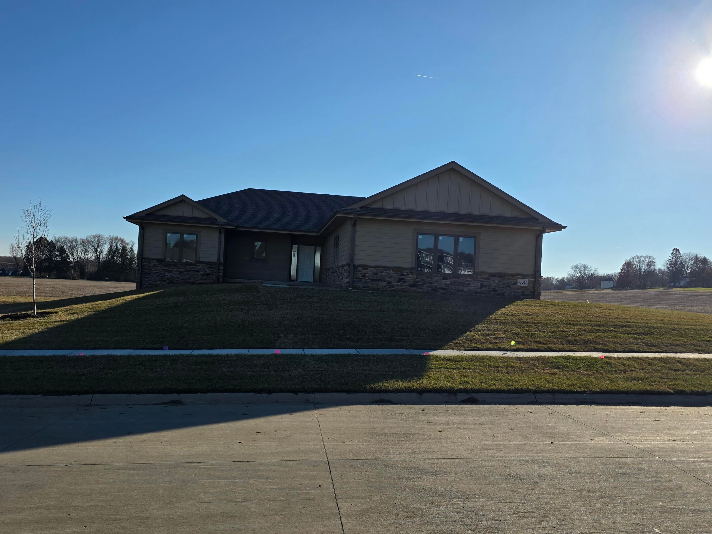 601 PATTON Loop Avoca, IA 51521 - Photo 1 of 6 20251123_144328