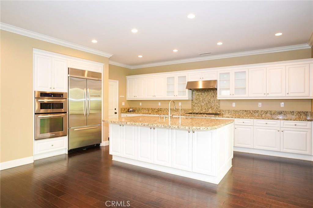 3 Clocktower Irvine, CA 92620 - Photo 1 of 13