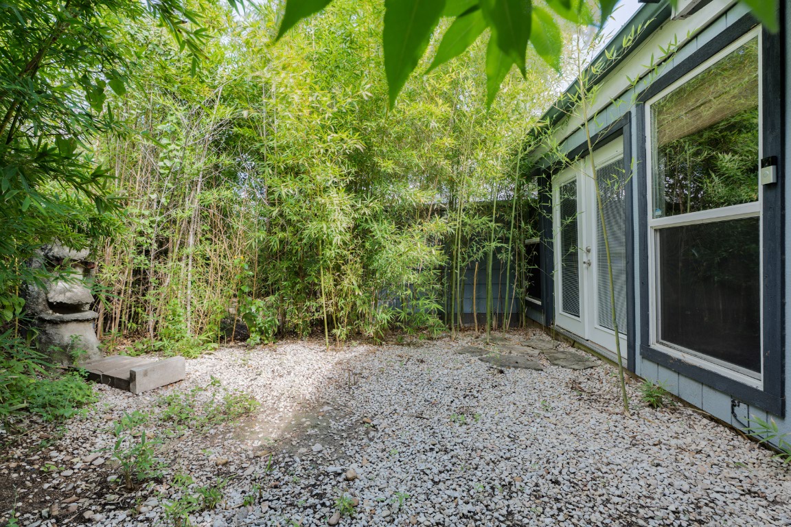 3301 Doolin Drive Austin, TX 78704 - Photo 13 of 32 a view of backyard with green space