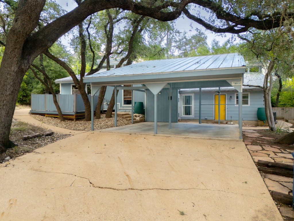 3301 Doolin Drive Austin, TX 78704 - Photo 32 of 32 a view of outdoor space yard and basketball court