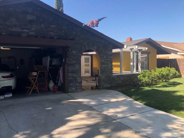 1048 Vernal Avenue Merced, CA 95340 - Photo 3 of 28