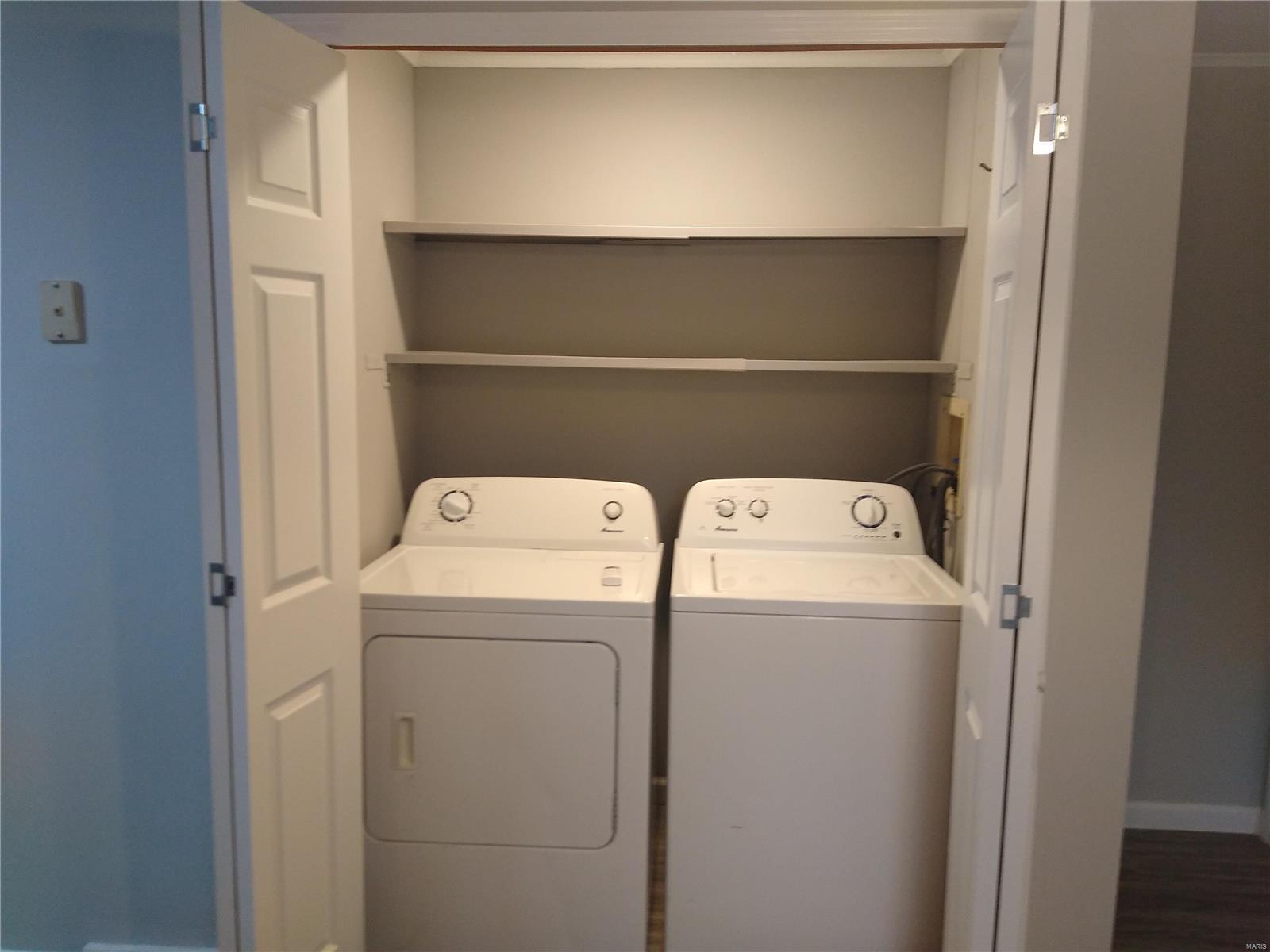 214 Ben Street Chester, IL 62233 - Photo 6 of 14 Gallery Image 6