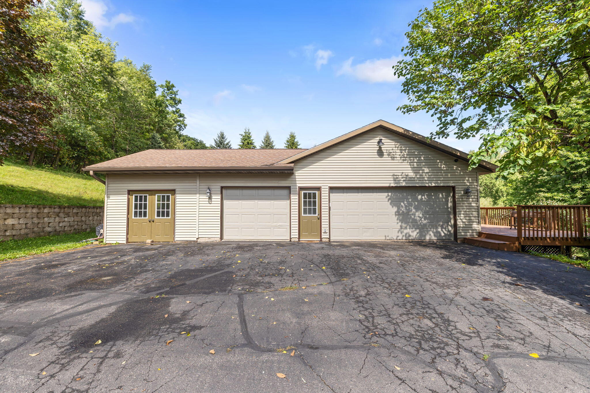 N251 H Werner Road Shelby, WI 54658 - Photo 26 of 32 Garage & Workshp