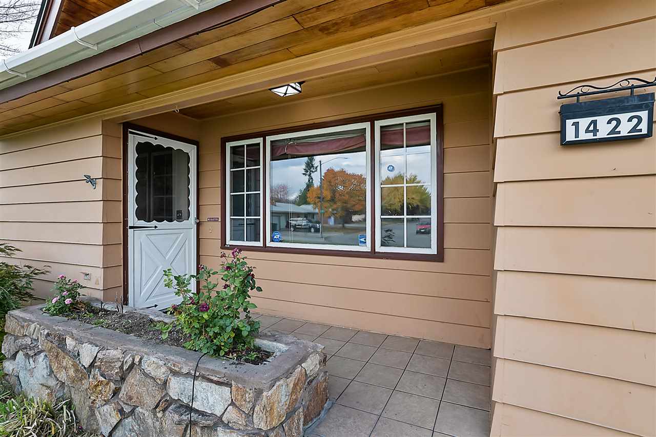 1422 South Fox Road Spokane Valley, WA 99206 - Photo 3 of 31