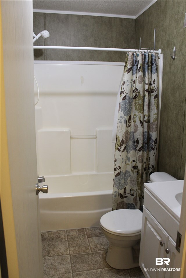 10025 Boynton Road Elberta, AL 36530 - Photo 10 of 22 Bathroom