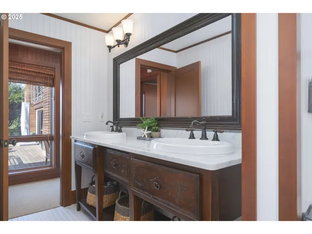 $1,999,999 | 7850 Brooten Mountain Road, Pacific City, OR 97135