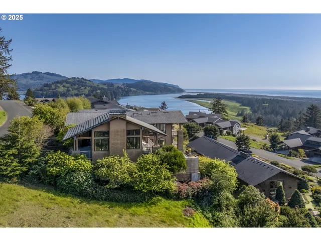 $1,999,999 | 7850 Brooten Mountain Road, Pacific City, OR 97135