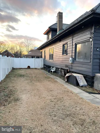 $275,000 | 561 Billings Avenue, Paulsboro, NJ 08066