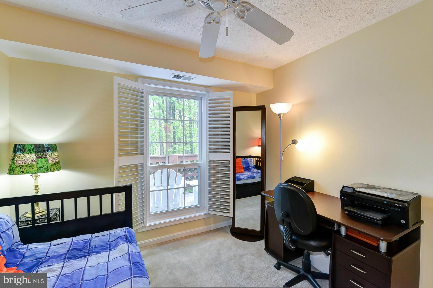 10107 Oakton Terrace Road, Unit 10107 Oakton, VA 22124 - Photo 19 of 30 Bedroom