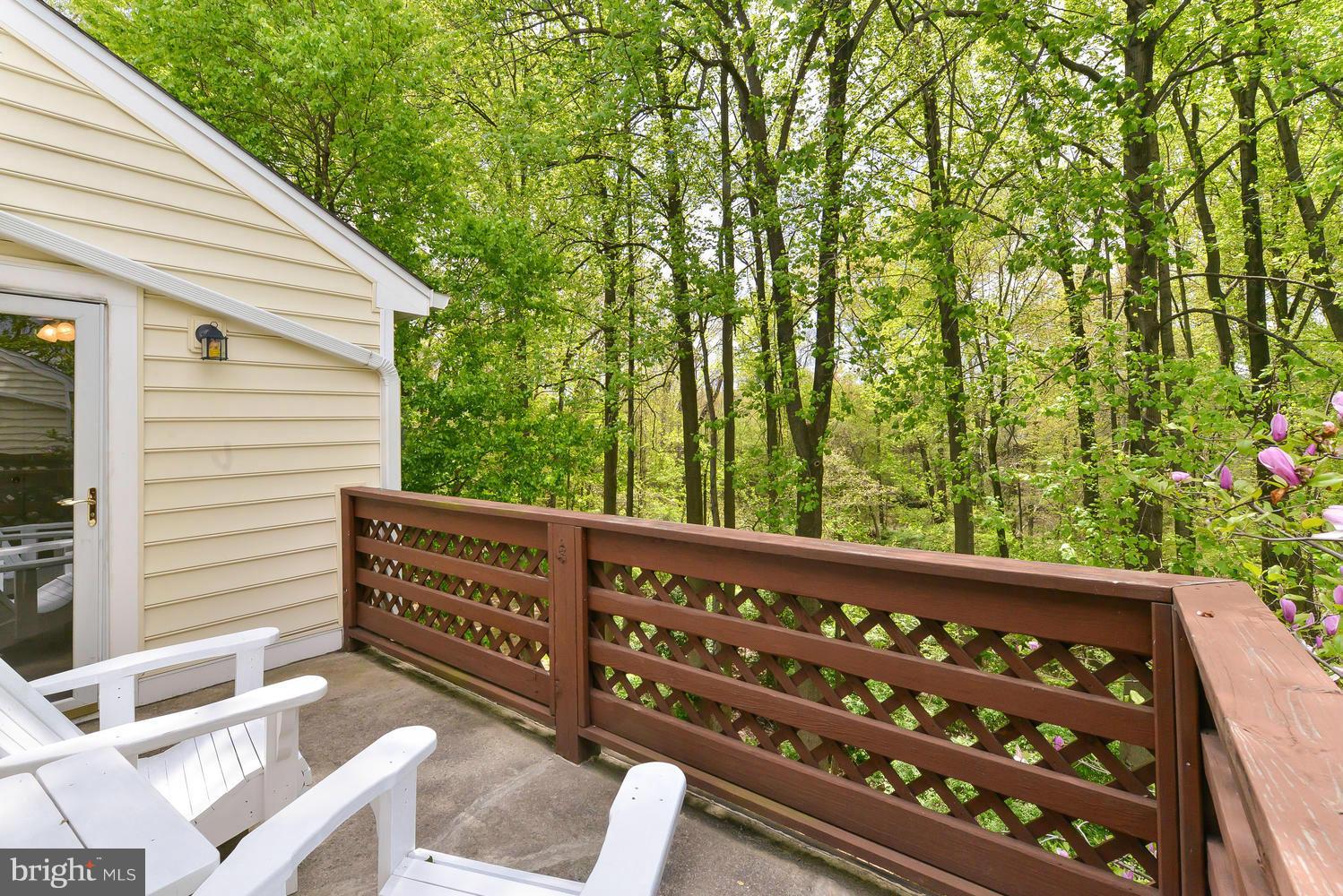 10107 Oakton Terrace Road, Unit 10107 Oakton, VA 22124 - Photo 26 of 30 Exterior (General)