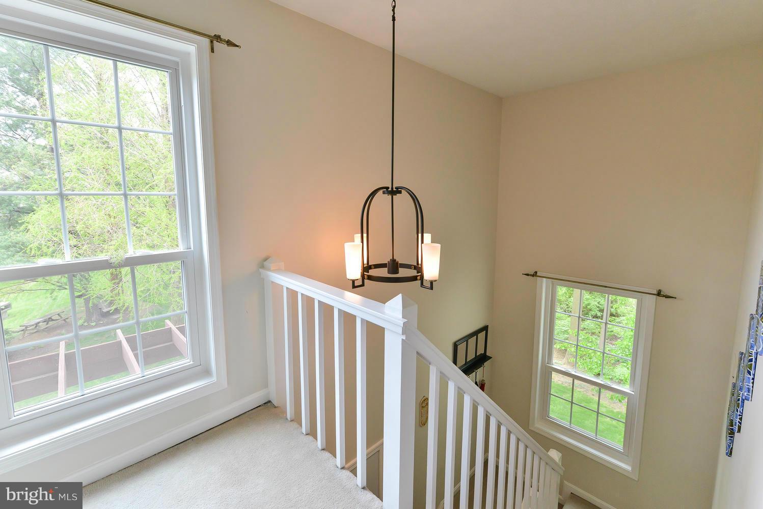 10107 Oakton Terrace Road, Unit 10107 Oakton, VA 22124 - Photo 4 of 30 Interior (General)