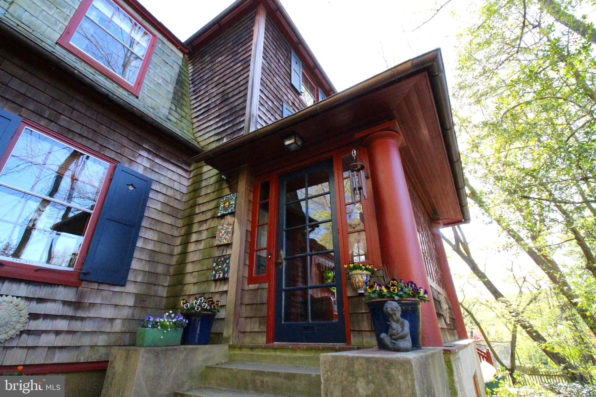 212 Edgevale Road Baltimore, MD 21210 - Photo 2 of 3