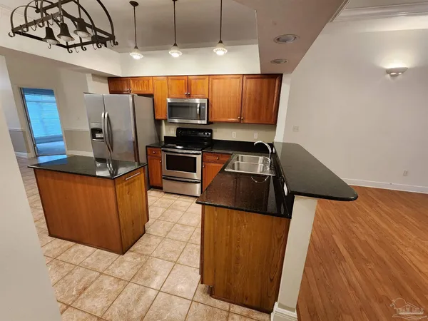 $2,100 | 276 Tecumseh Lane, Mary Esther, FL 32569