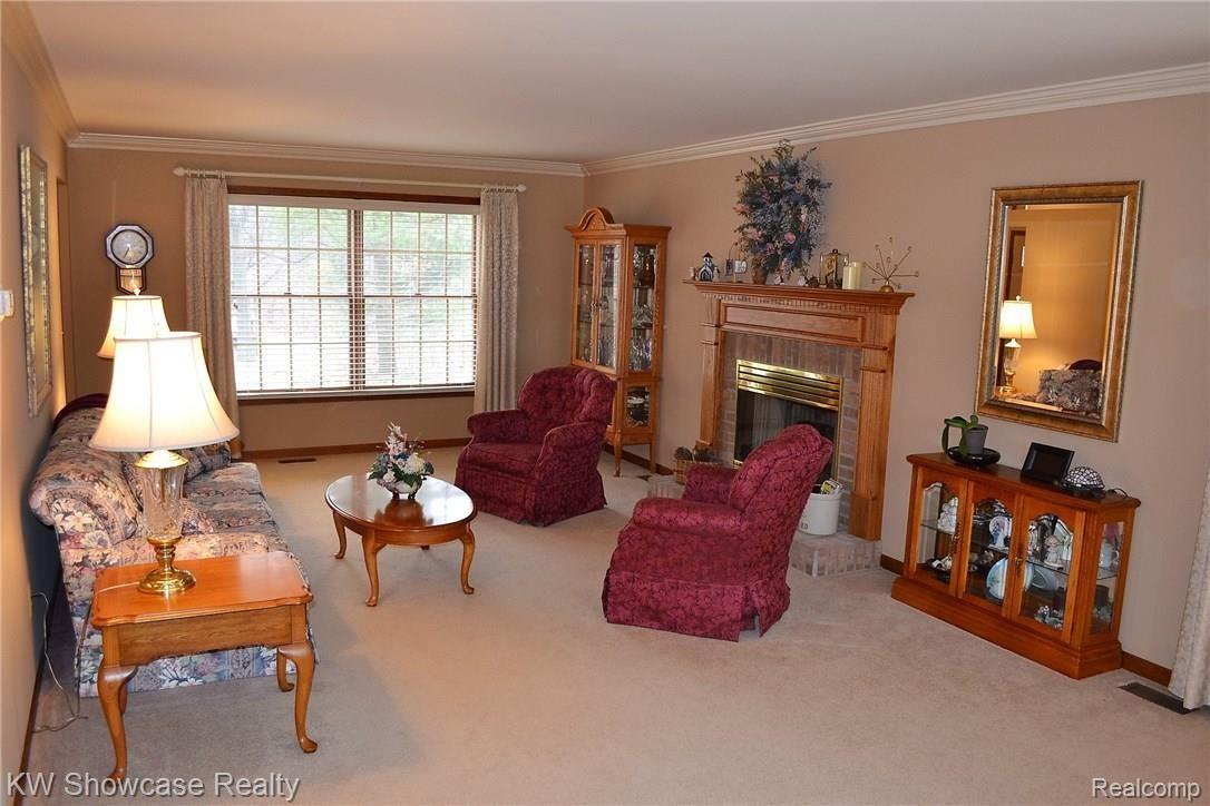1679 Ridge Road Highland, MI 48356 - Photo 12 of 20 DSC_0021.JPG