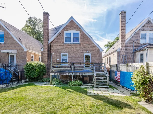 $329,900 | 3416 West 64th Place, Chicago, IL 60629