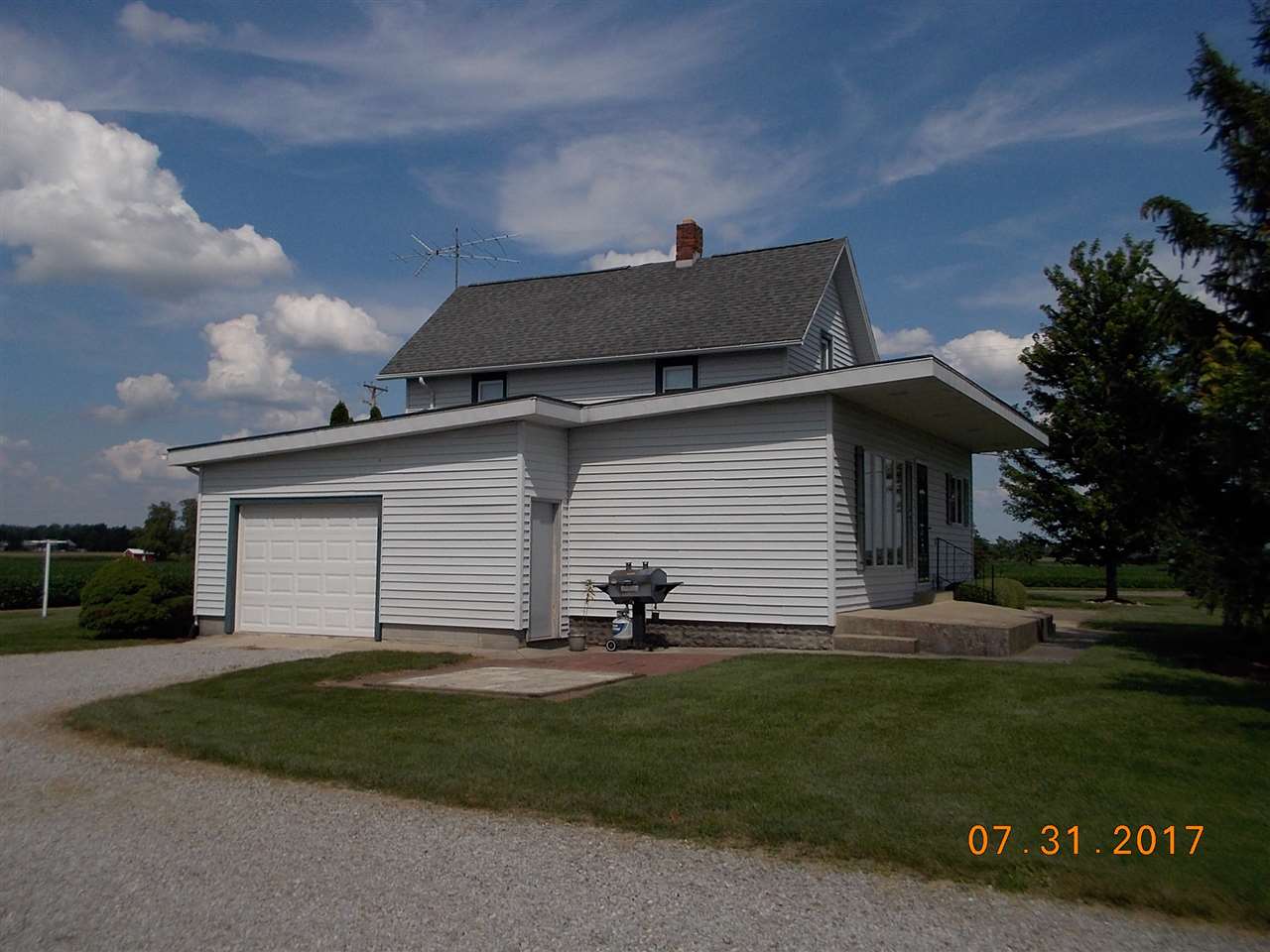 5610 North 400 West Decatur, IN 46733 - Photo 3 of 24