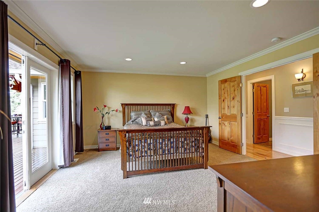915 Rowe Road Camano Island, WA 98282 - Photo 14 of 25 Gallery Image 14