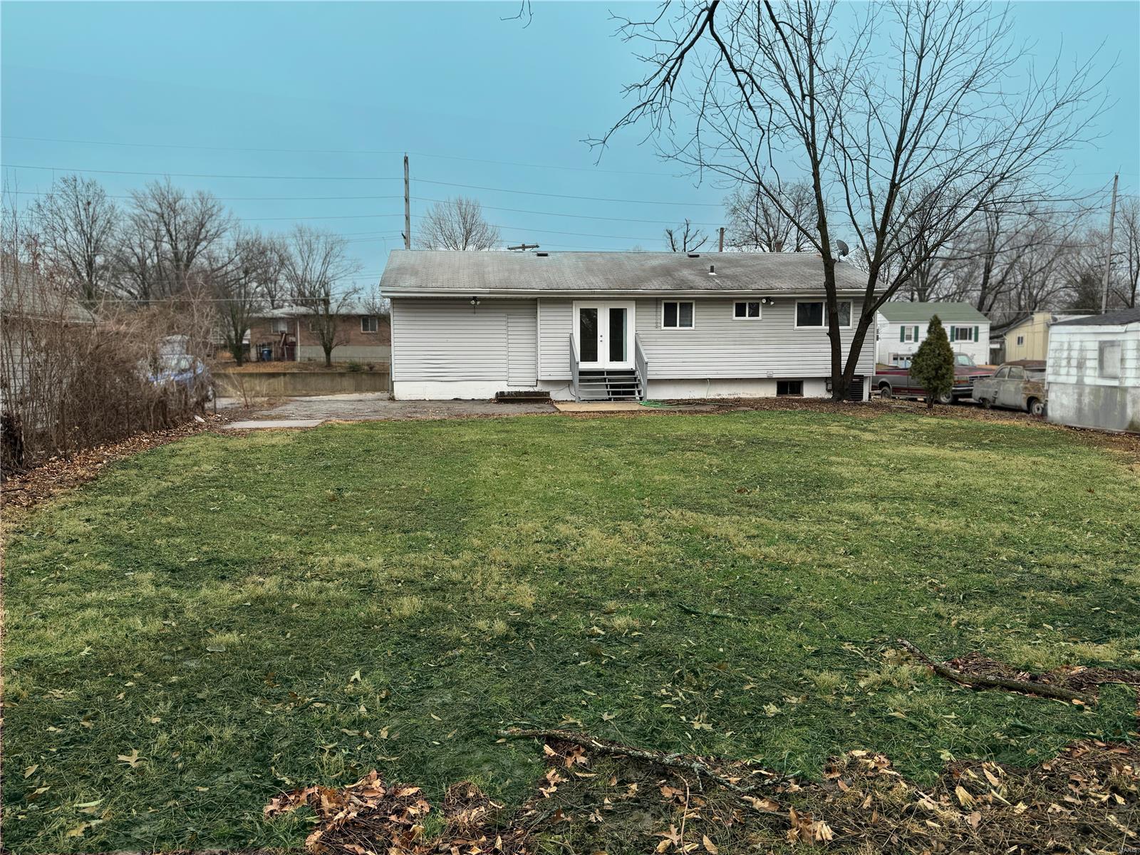 2301 Ashby Road St. Louis, MO 63114 - Photo 3 of 20 Gallery Image 3