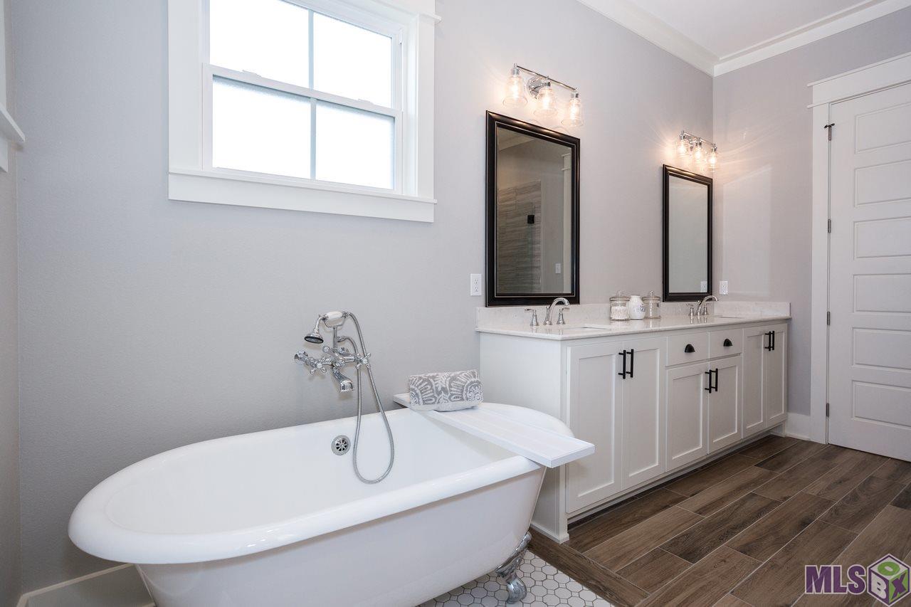 421 St Thomas Lane Baton Rouge, LA 70806 - Photo 8 of 10 Gallery Image 8