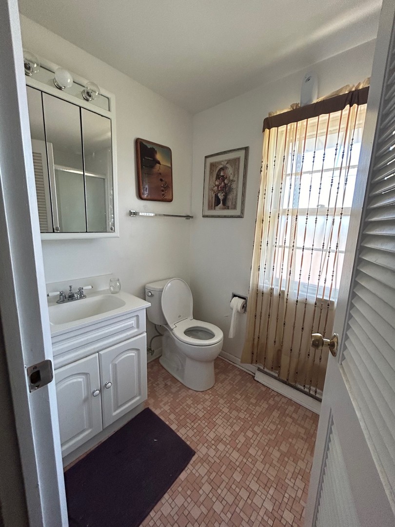 2109 West Kennard Road Peoria, IL 61614 - Photo 6 of 7 Gallery Image 6