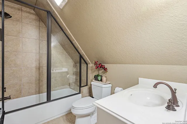 $1,095,000 | 27643 Oak Brook Way, Boerne, TX 78015