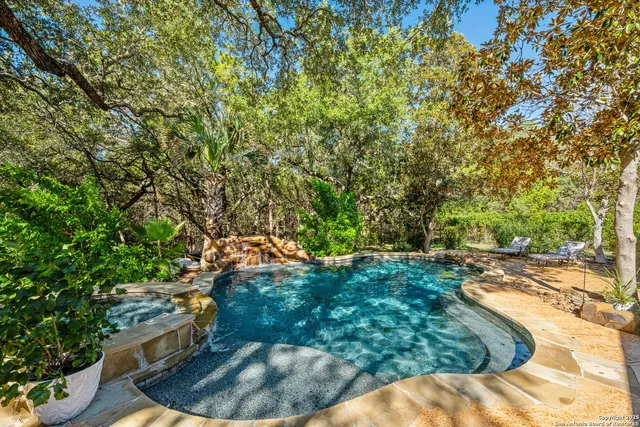 $1,095,000 | 27643 Oak Brook Way, Boerne, TX 78015