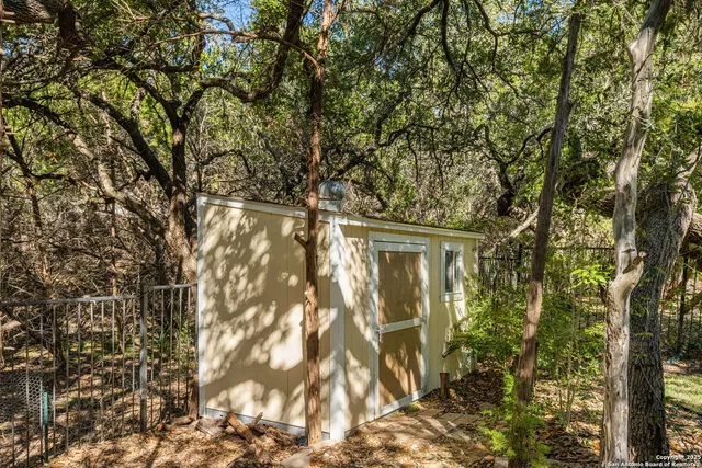 $1,095,000 | 27643 Oak Brook Way, Boerne, TX 78015