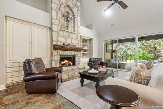 $1,095,000 | 27643 Oak Brook Way, Boerne, TX 78015