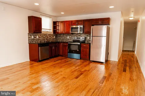 $1,850 | 1811 West Berks Street, Unit A, Philadelphia, PA 19121