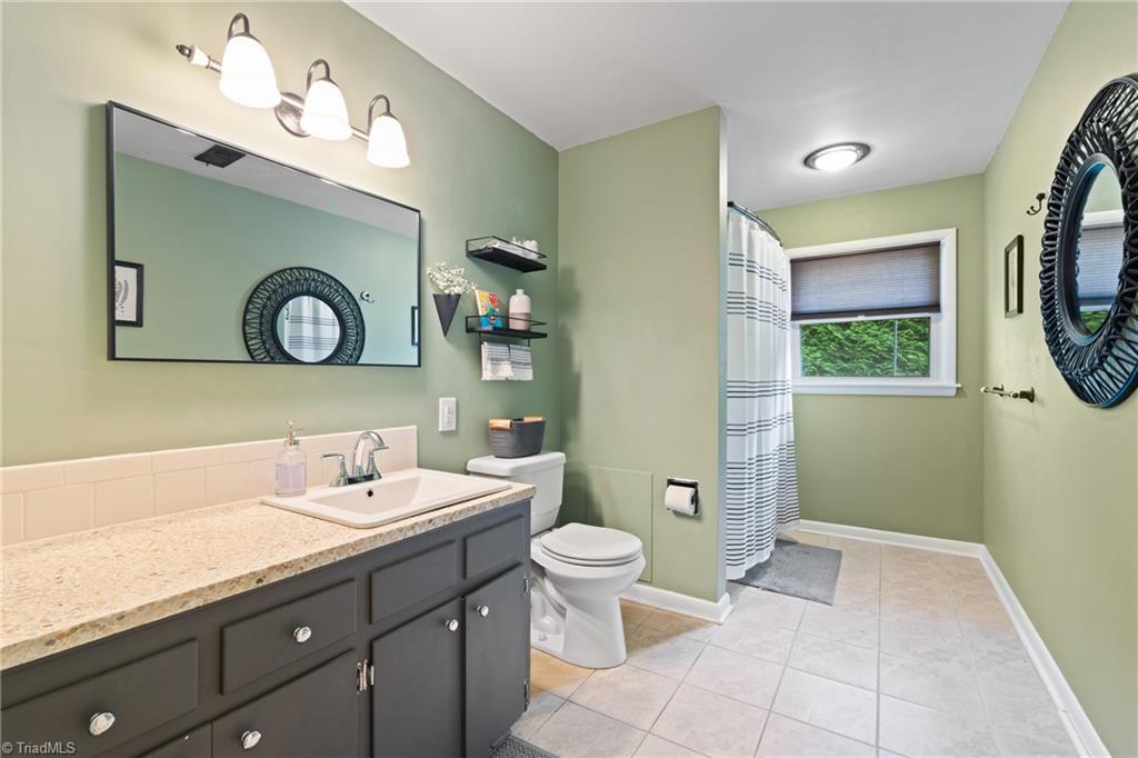 5601 Folkstone Road Pfafftown, NC 27040 - Photo 16 of 28 Gallery Image 16