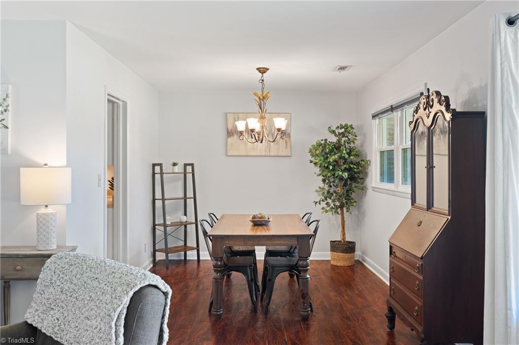 5601 Folkstone Road Pfafftown, NC 27040 - Photo 9 of 28 Gallery Image 9