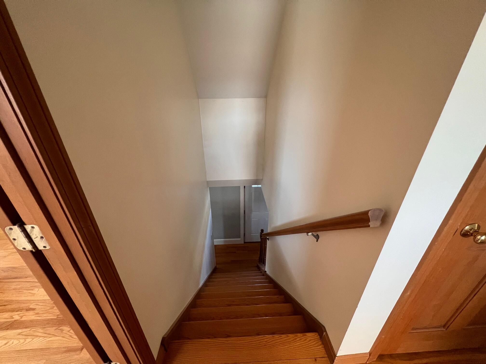 69 Smith Road Biddeford, ME 04005 - Photo 15 of 39 Stairs