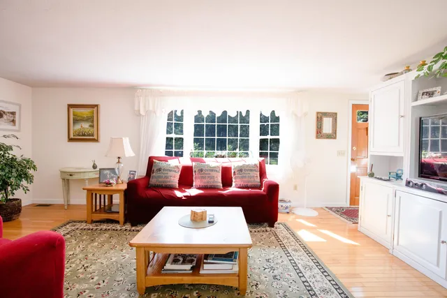 $649,900 | 10 Joanne Drive, Dennis, MA 02660