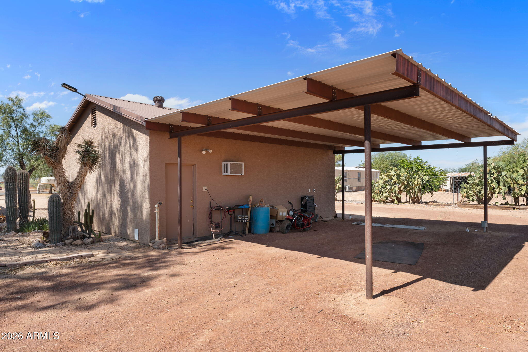 50702 West Hector Road Aguila, AZ 85320 - Photo 34 of 37 34-web-or-mls-DSC09406