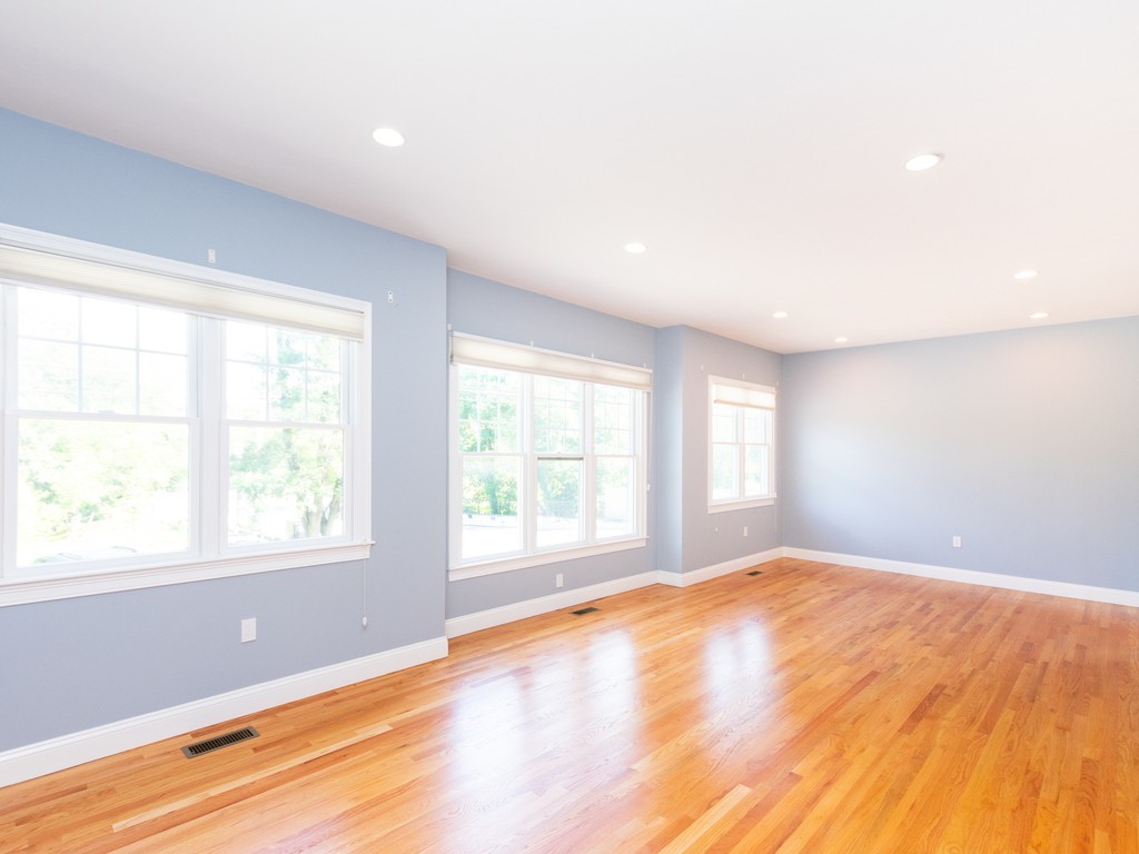 37 Hamilton Place, Unit 37 Needham, MA 02494 - Photo 11 of 27