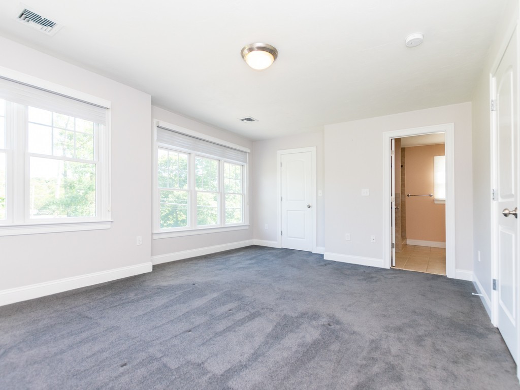 37 Hamilton Place, Unit 37 Needham, MA 02494 - Photo 16 of 27