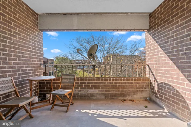 a view of outdoor space