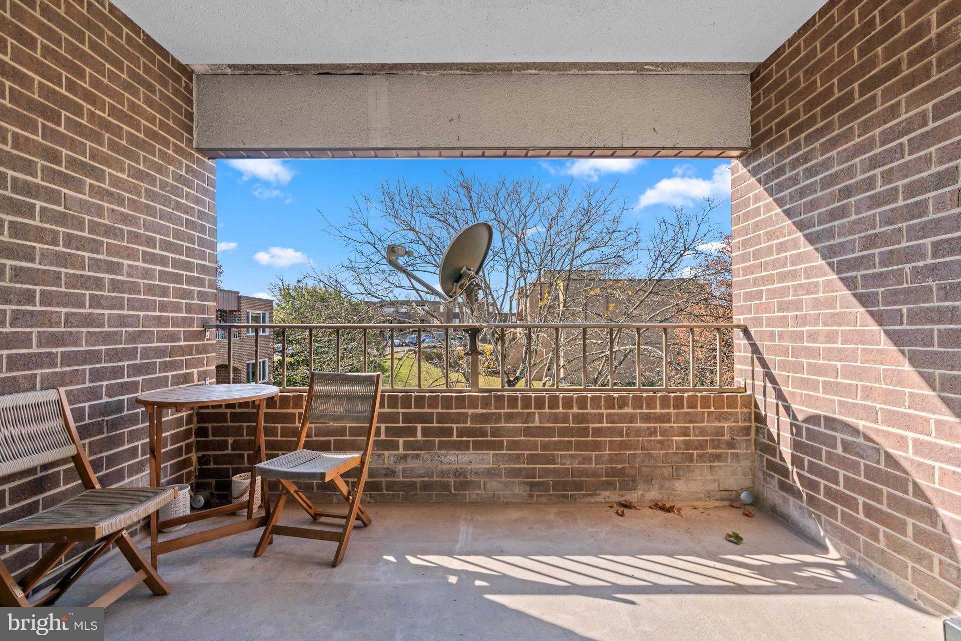 422 Girard Street, Unit 144 Gaithersburg, MD 20877 - Photo 26 of 26 a view of outdoor space