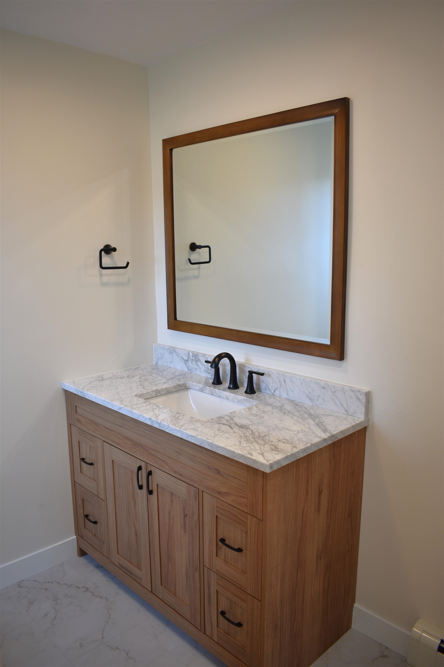 1915 North 53rd Street Superior, WI 54880 - Photo 12 of 37 Bathroom