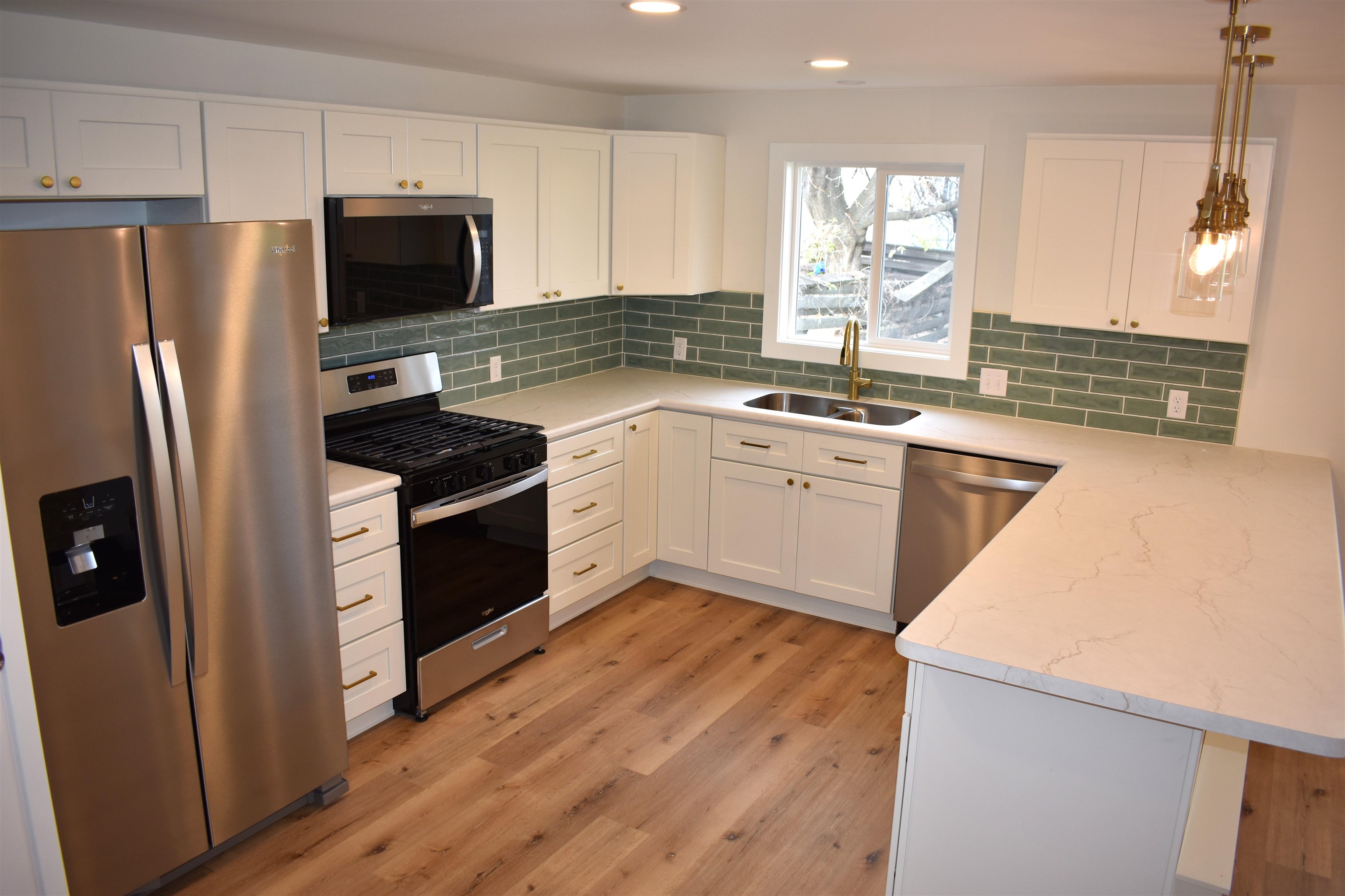 1915 North 53rd Street Superior, WI 54880 - Photo 3 of 37 Kitchen